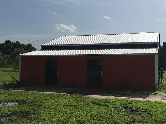 3rd image of 104 Duzan Dr