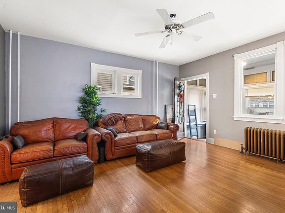 4th image of 102 N Wells Ave