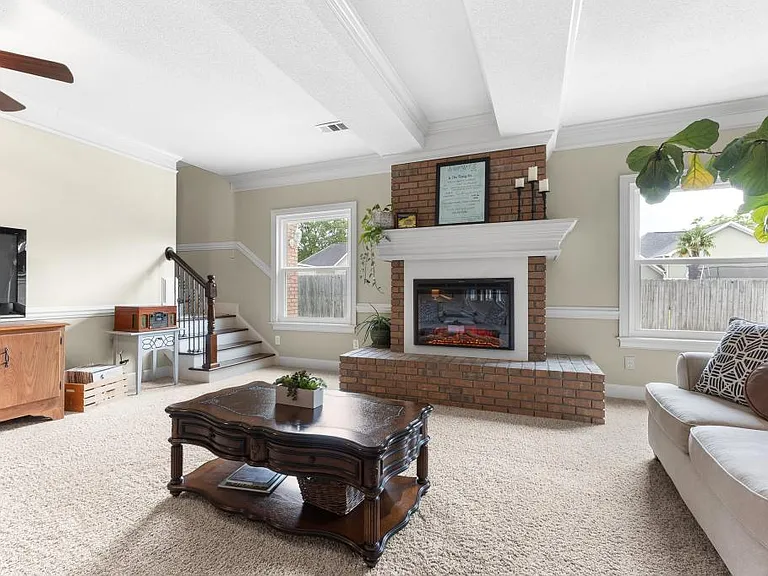 633 Thompson Mill Rd — Photo 29