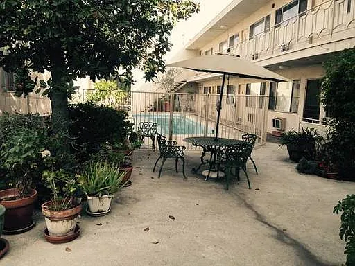 4901 Laurel Canyon Blvd #5Q — Photo 11