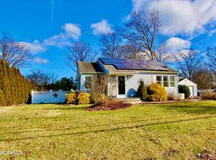 315 N Riverside Dr, Neptune, NJ 07753