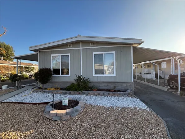 27361 Sierra Hwy Space 243, Canyon Country, CA 91351