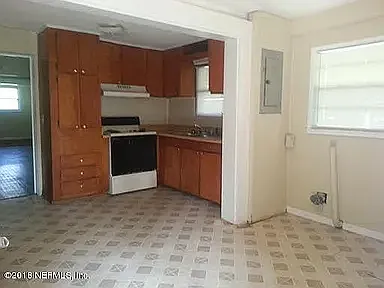 3004 West 16th Street - 1 — Photo 2