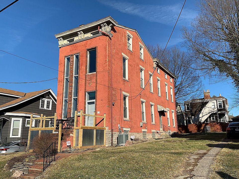 1st image of 1048 Regina Ave