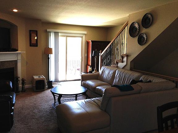 4th image of 4327 N 106th Ter