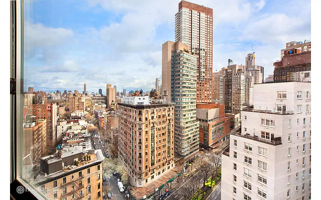 Sold by Douglas Elliman | media 8