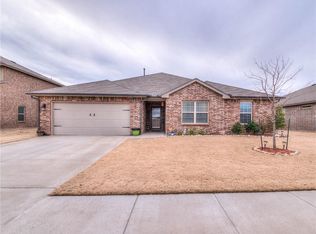 10224 NW 24th Ter, Yukon, OK 73099