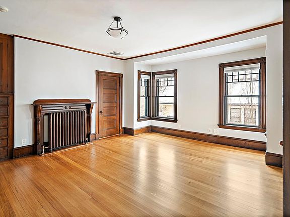 33 Agassiz St, Cambridge, MA 02140 | Zillow