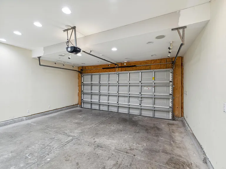 2 Car Garage
