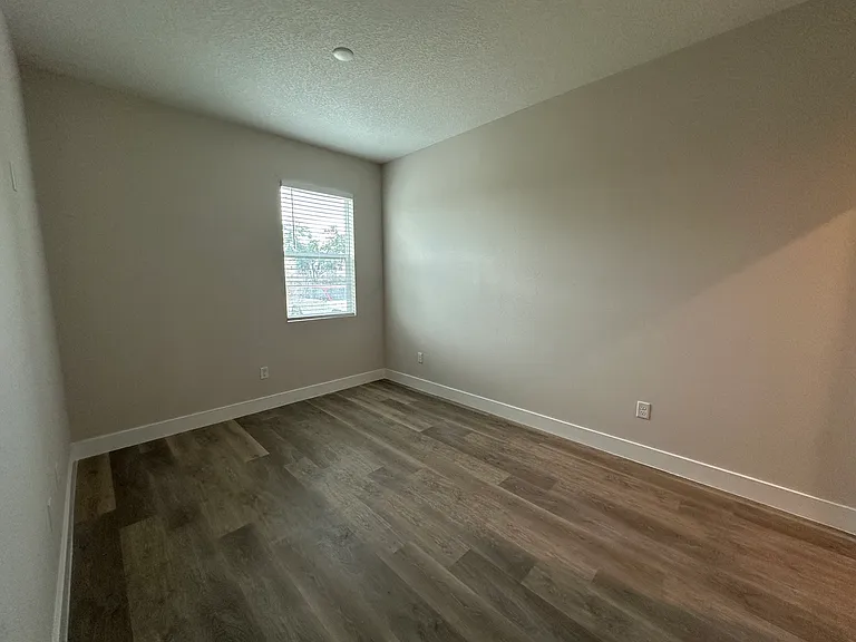 4424 S Texas Ave #1-109 — Photo 17