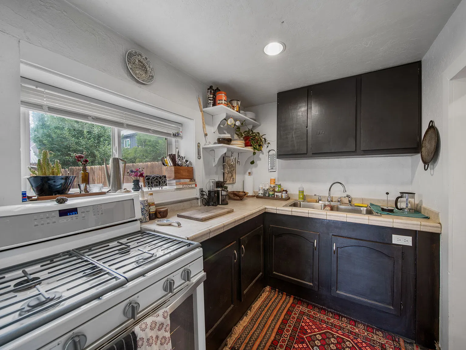1 bed, 600 sqft, $1,700 — Photo 4