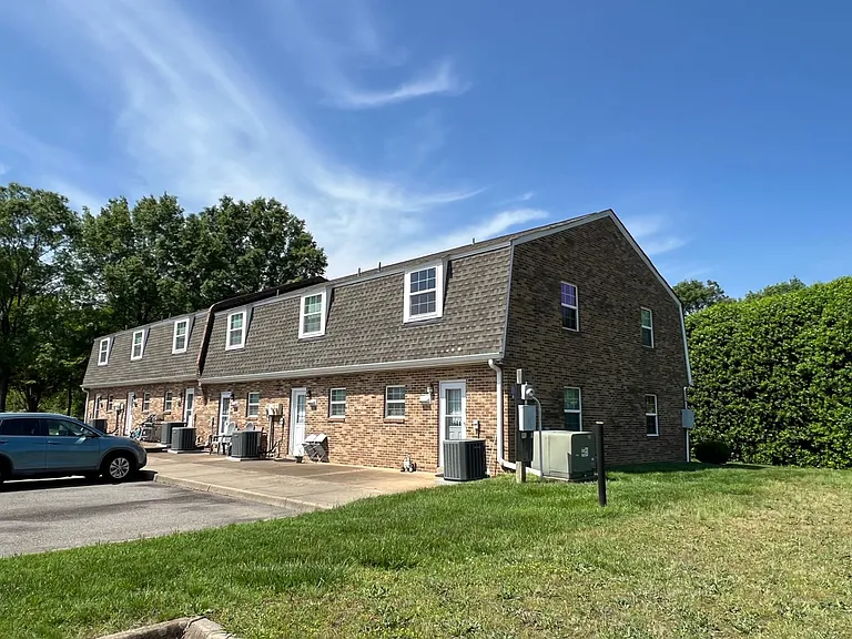 5607 Iron Bridge Rd #5607 — Photo 4