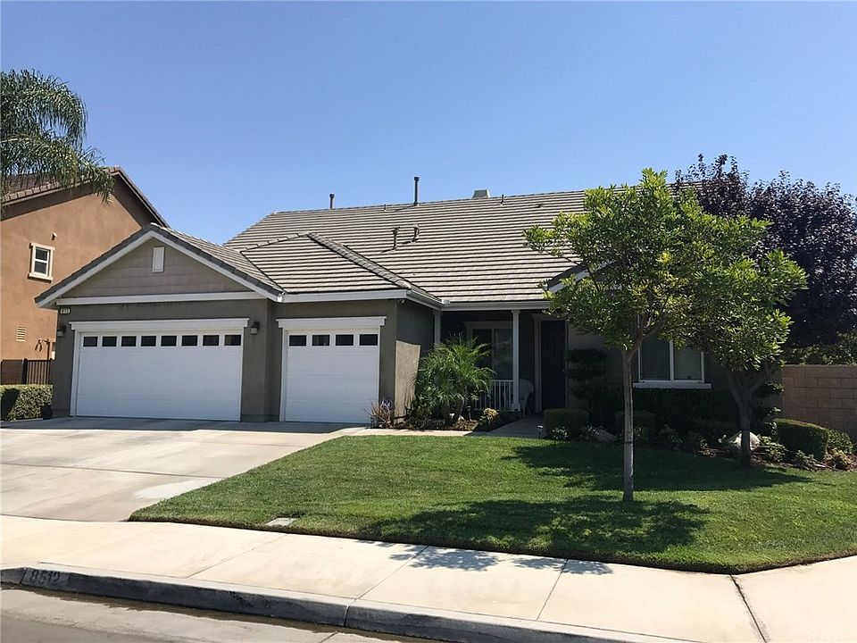 1st image of 8512 Vienna Dr