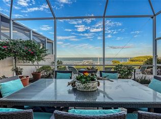 3530 Mistletoe Ln, Longboat Key, FL 34228