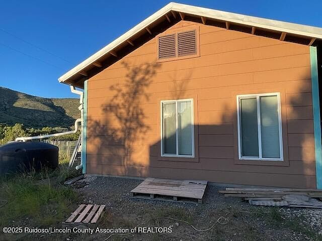 2nd image of 166 El Valle Loop