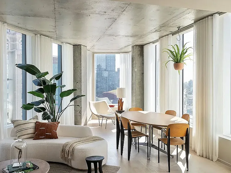 505 State St #18F — Photo 8