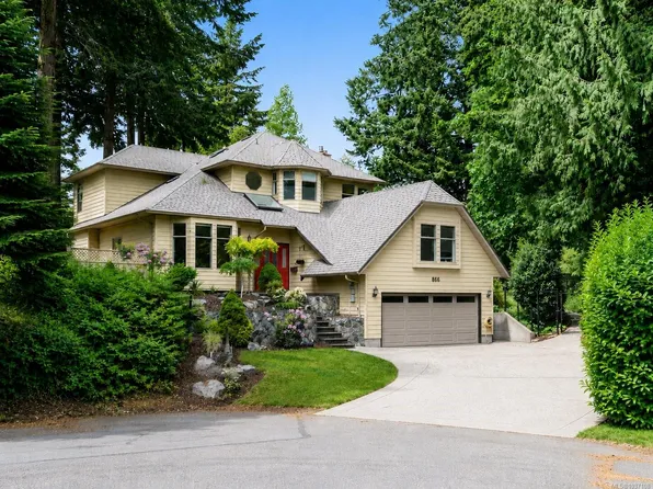 866 Cambria Wood Ct, Saanich, BC V8Y 3J1