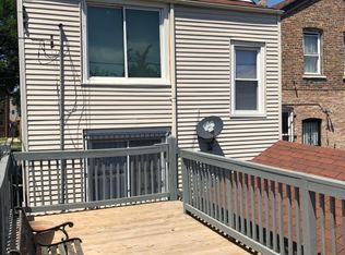 4027 W Cermak Rd, Chicago, IL 60623