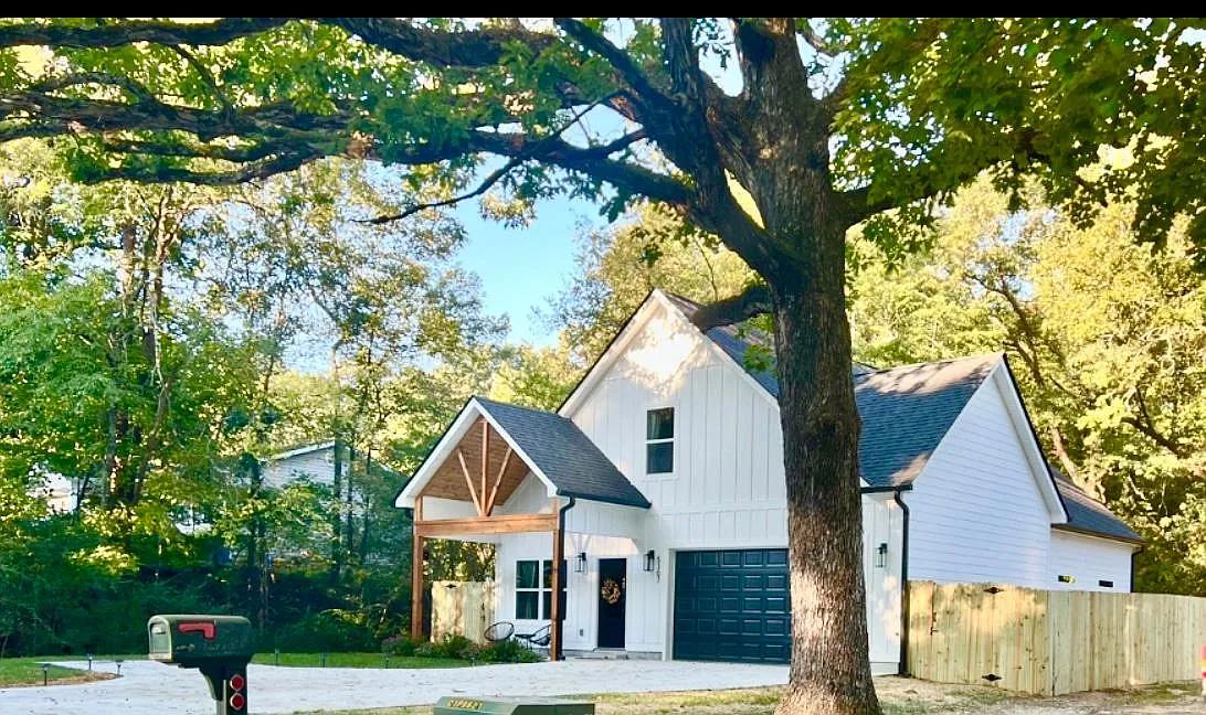 5307 Delashmitt Rd — Photo 1