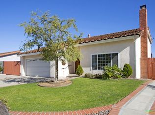 321 N Willowspring Dr, Encinitas, CA 92024