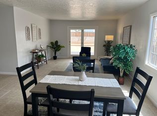 2416 Tippet St NE, Albuquerque, NM 87112