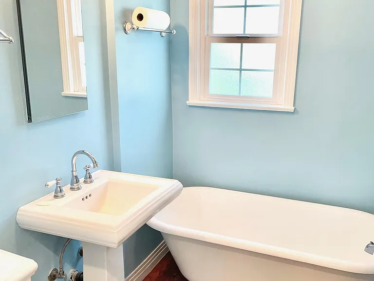 906 Parkman Ave — Photo 23