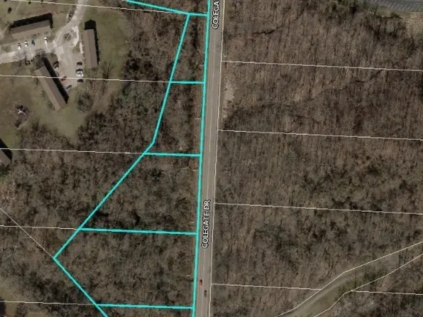 Colegate Dr, Marietta, OH 45750