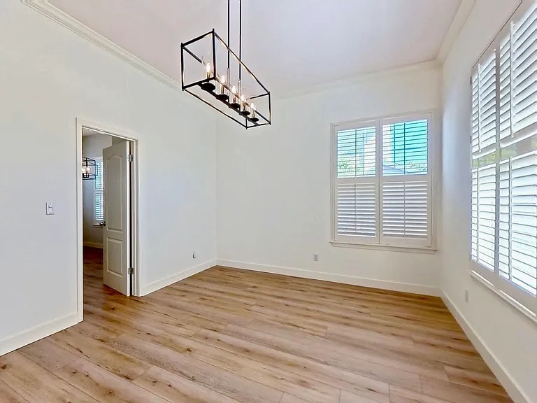 844 Signorelli Cir — Photo 3