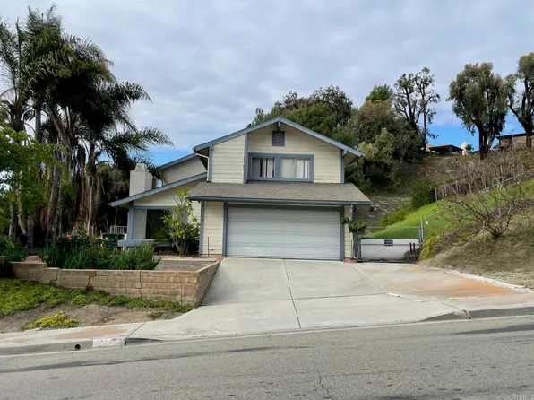 2640 Chestnut Ave, Carlsbad, CA 92010