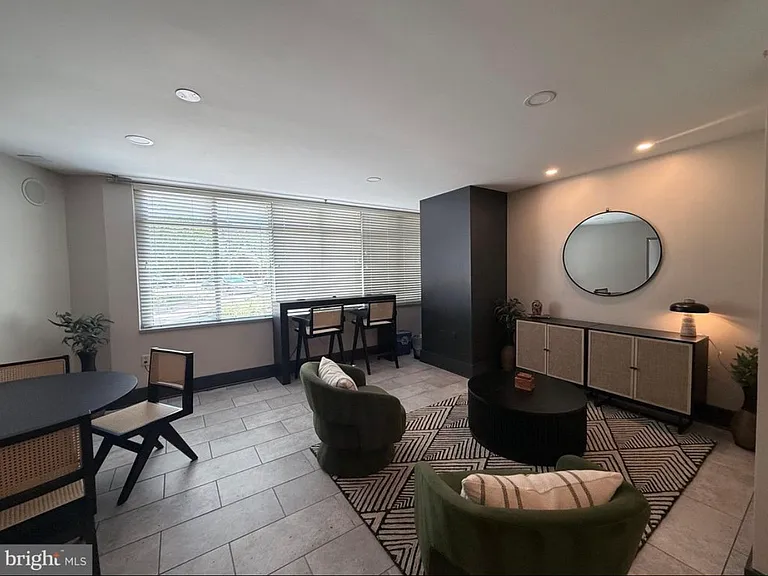 555 Massachusetts Ave NW #1006 — Photo 16