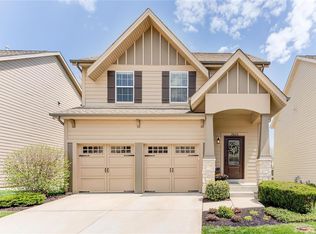 2620 Grover Crossing Way, Grover, MO 63040