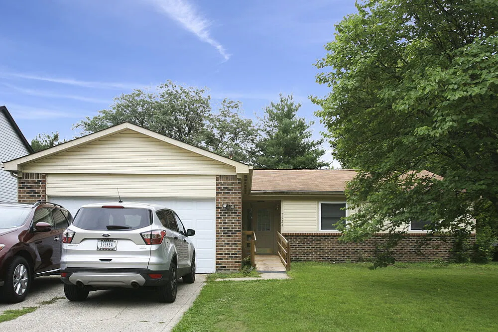3 bed, 2.0 bath, 1586 sqft, $1,875 — Photo 1