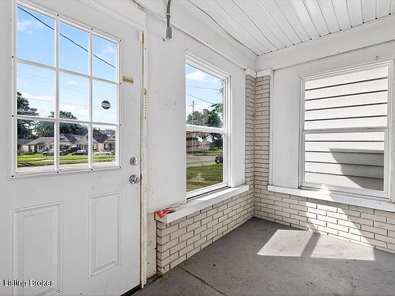 4th image of 3002 Taylor Blvd
