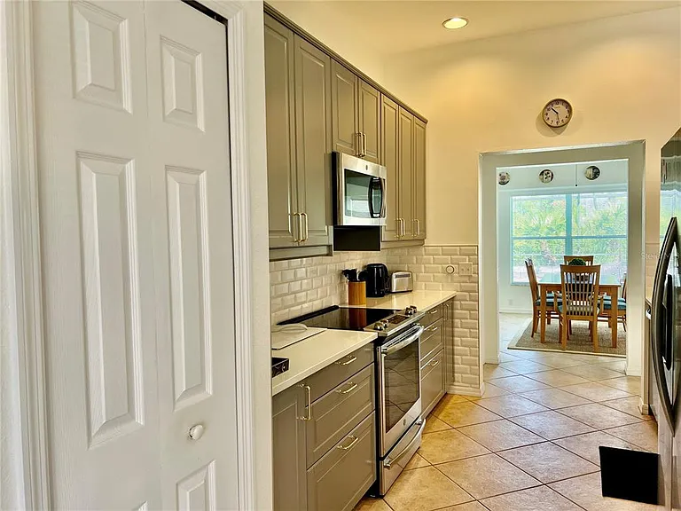 4005 Big Pass Ln — Photo 10