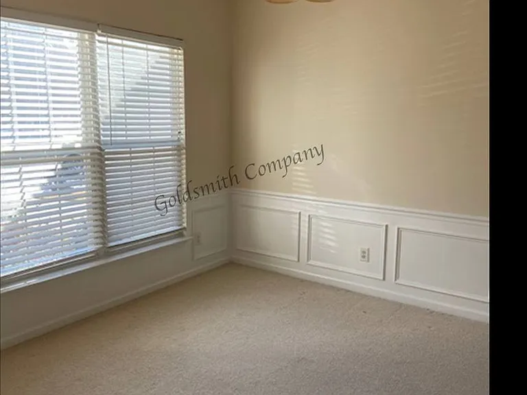 503 Coffield Dr — Photo 5