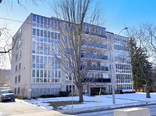 Dorchester Apts, Hamilton, ON L8P 2G6