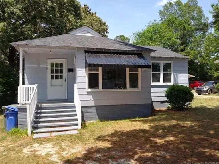 303 Lynn Ave — Photo 1