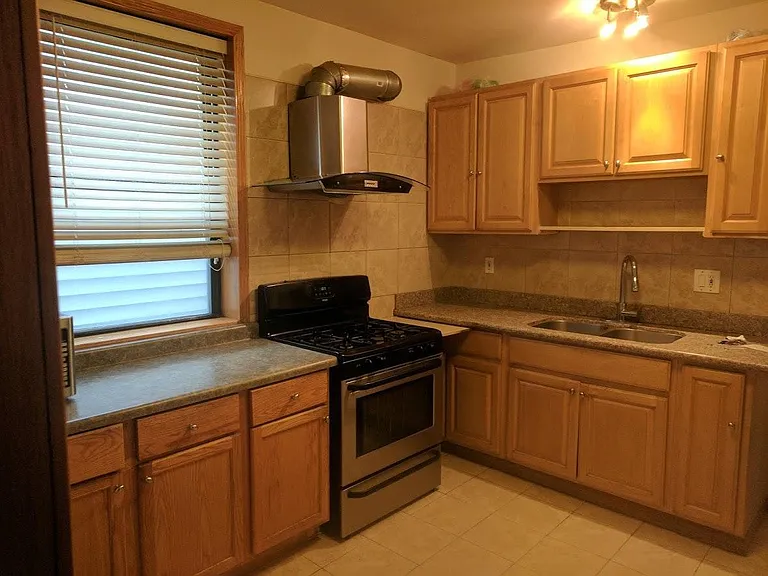 5321 N Ashland Ave #1 — Photo 4