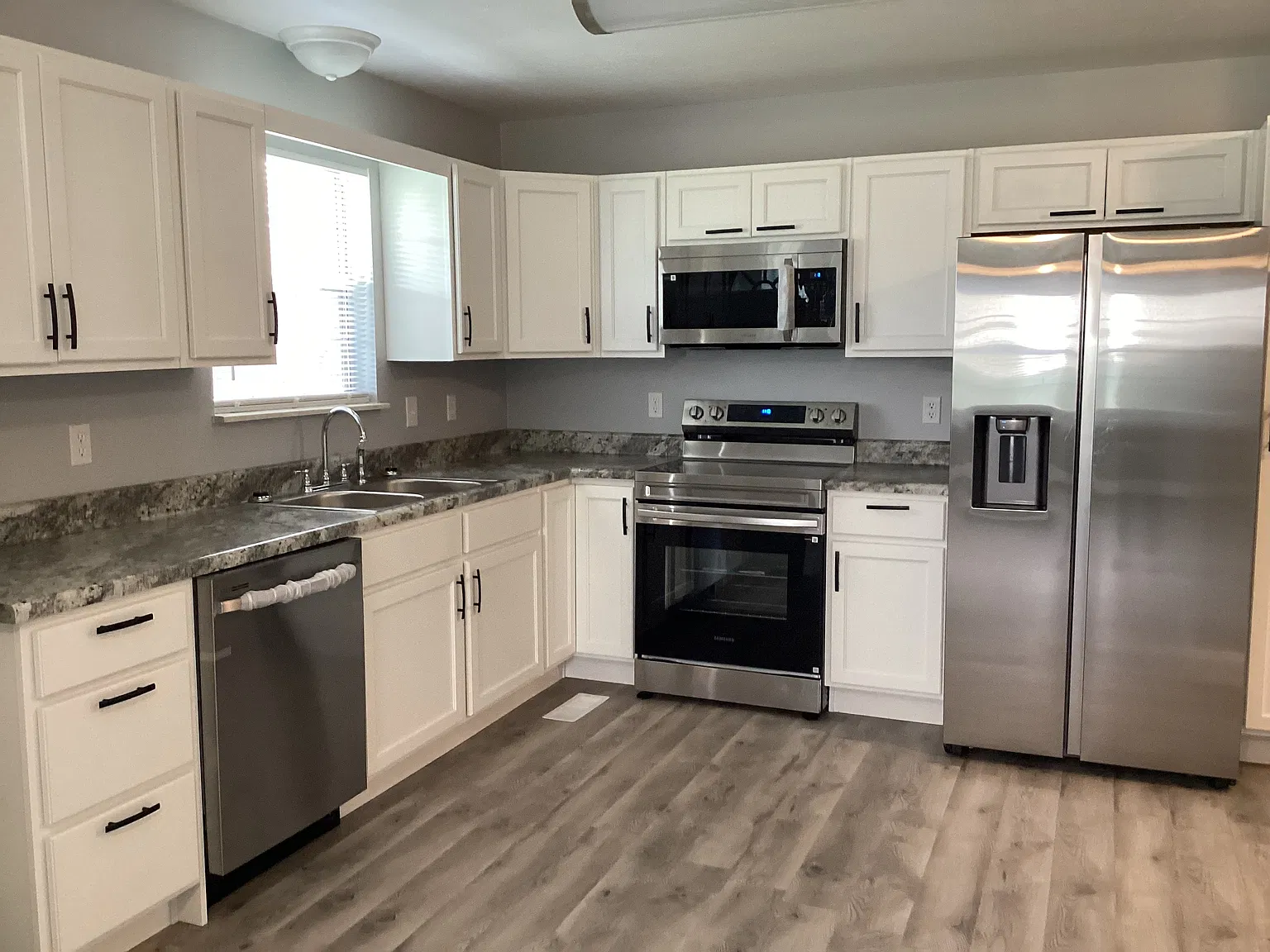 2 bed, 1344 sqft, $1,500 — Photo 2