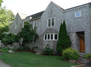 17 Rock Raymond Rd, Brookline, NH 03033