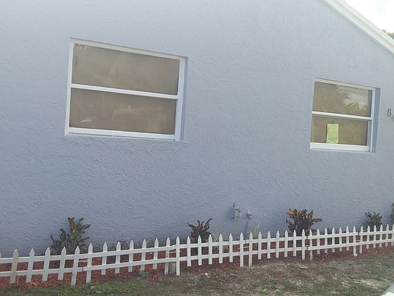 2nd image of 846 NE 36th St