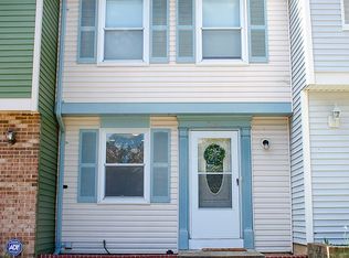 8462 Sugar Creek Ln, Springfield, VA 22153
