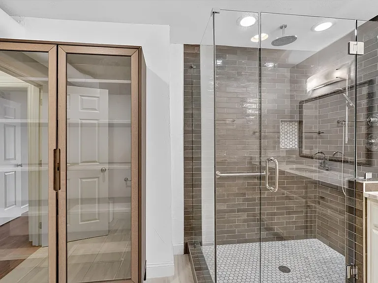 4549 N Oconnor Rd #1262 — Photo 9