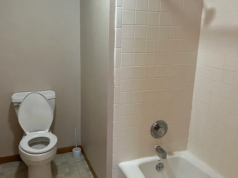 1814 N Lakeman Dr — Photo 14