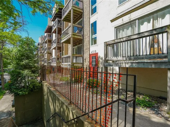 4520 Holly St APT 28, Kansas City, MO 64111