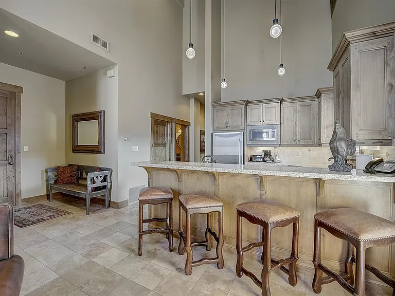 7580 Royal St E #32 — Photo 8