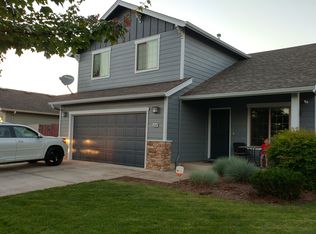 207 W Jadon Dr, Lebanon, OR 97355