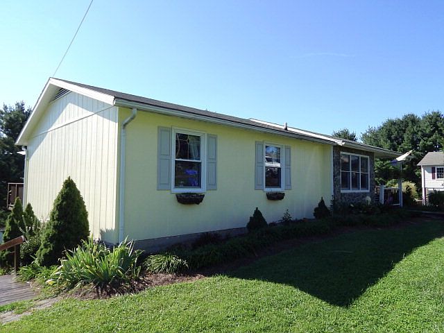 1st image of 113 Sherry Ln