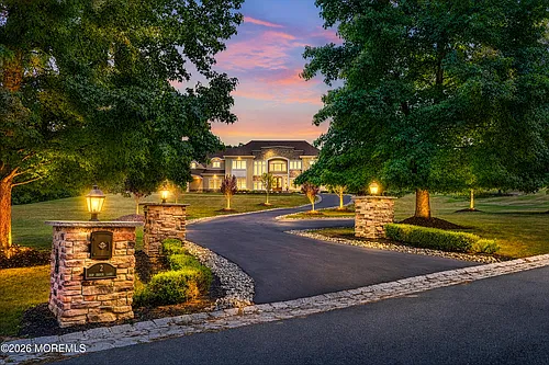 2 Hop Brook Ln Photo 1 2 Hop Brook Ln Photo 1