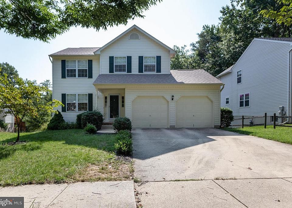 1st image of 1222 Viking Dr N